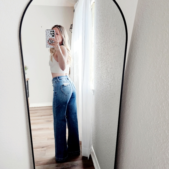 RISEN HR Medium Wash Front Yoke Heart Back Pockets Wide Leg Jeans Various NEW - Picture 10 of 13